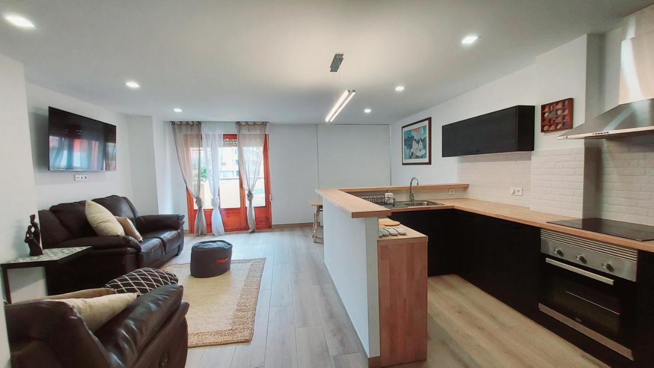 "Campello Beachside Duplex, Coastal Escape, Only 50 Meters From Sea" เอลกัมเปโญ ภายนอก รูปภาพ