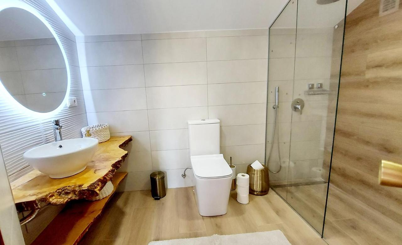"Campello Beachside Duplex, Coastal Escape, Only 50 Meters From Sea" เอลกัมเปโญ ภายนอก รูปภาพ